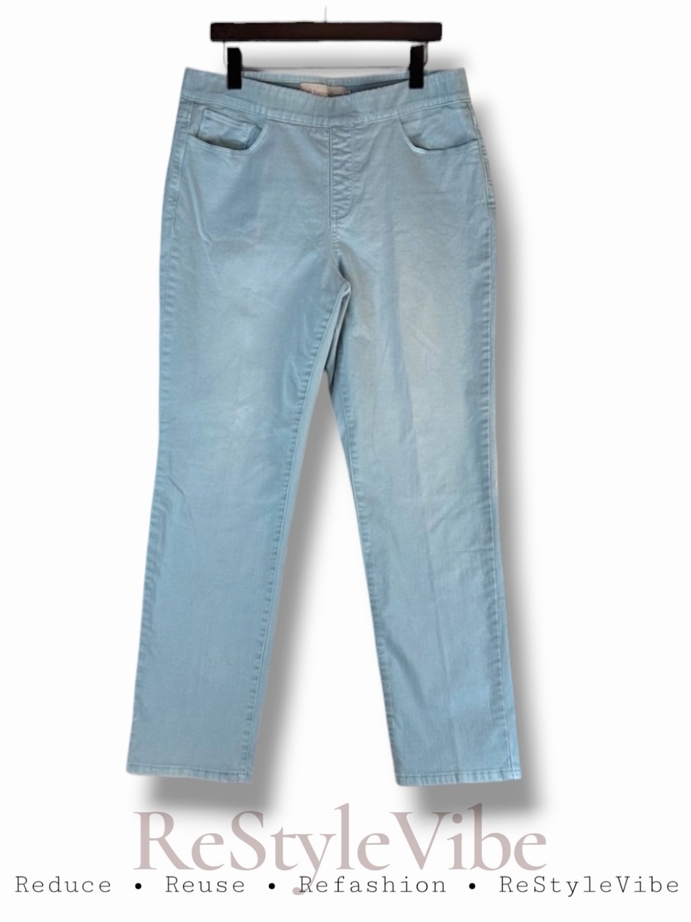 SOFT SURROUNDINGS Women’s Size L Denim Jeans Pull On High Rise Style Stretch